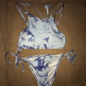 NWOT Tye dye strappy bikini